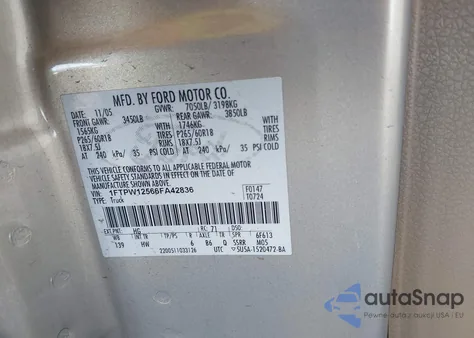 2006 Ford F-150 Lariat/Xlt z USA, uszkodzony, nr VIN 1FTPW12566FA42836